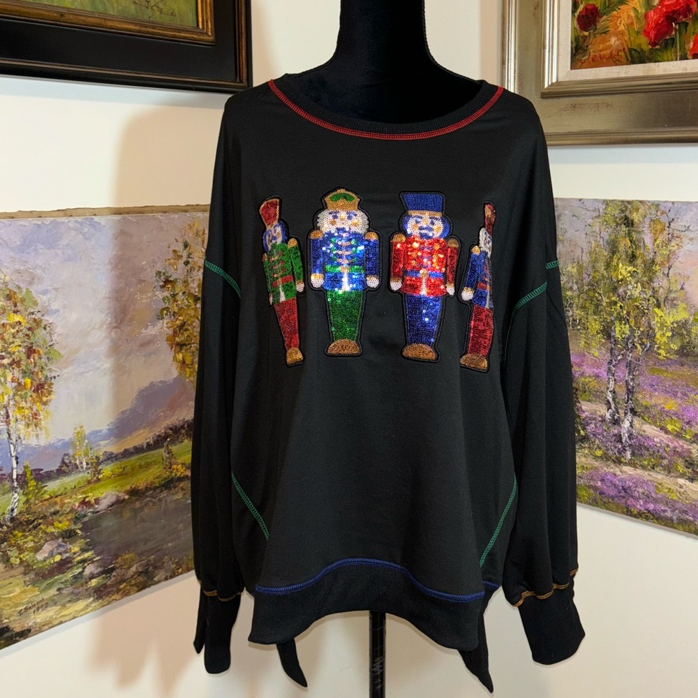 NUTCRACKER sweatshirt size XXL run small